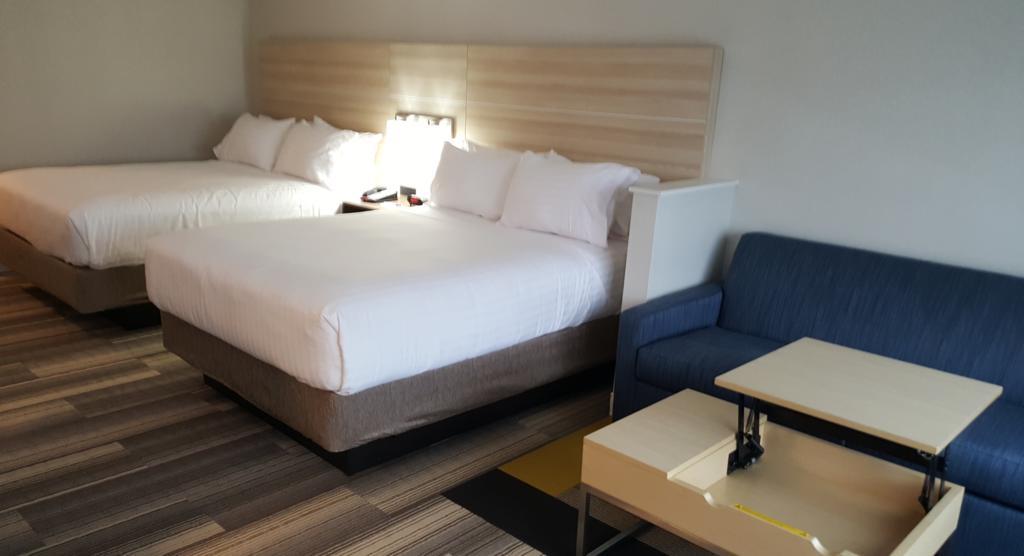 Holiday Inn Express & Suites Toledo West By Ihg Kültér fotó